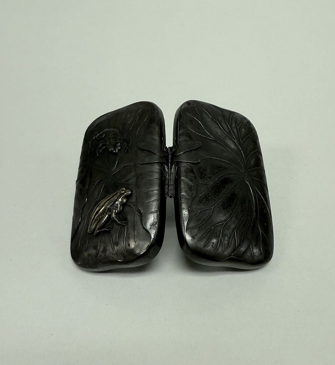 Tobacco Box, Hammered iron with relief inlay in silver, gold and shibuichi, Japan