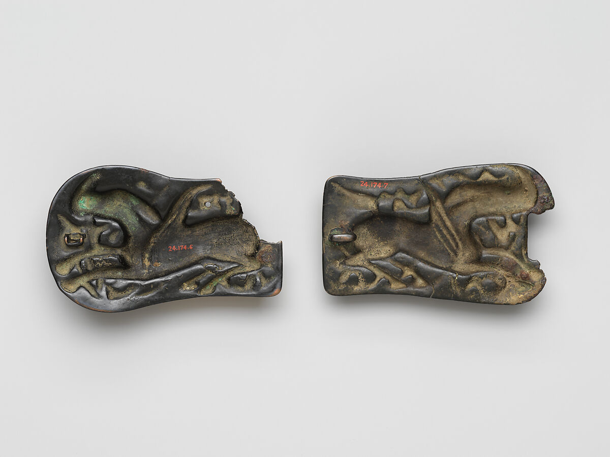 Belt plaque with winged horse, Gilded bronze, China