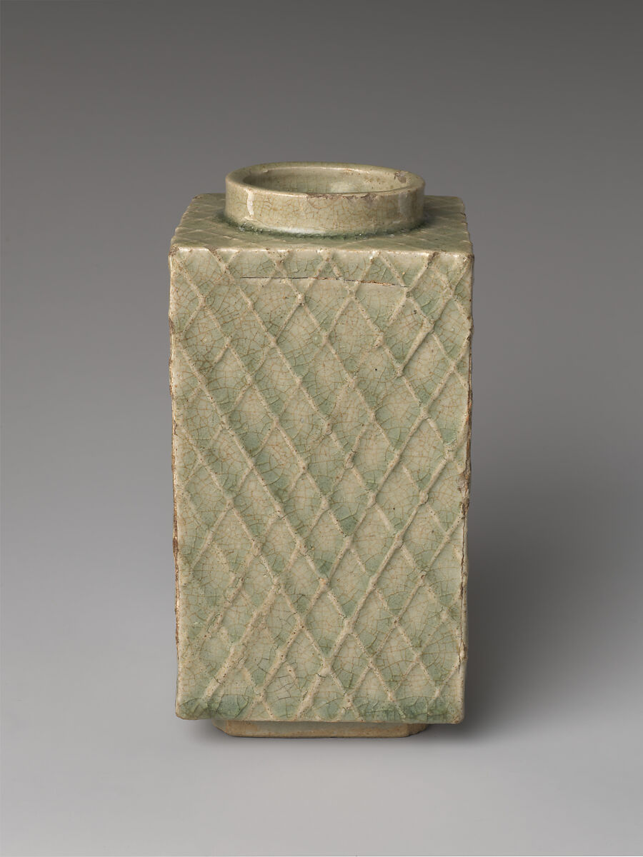 Rectangular Vase with Raised Netting Pattern, Stoneware with copper-green glaze (Mino ware, Oribe type), Japan