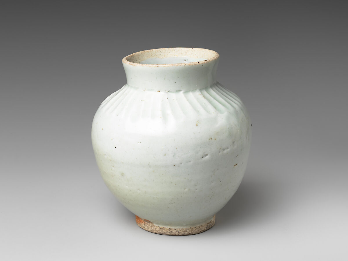 Small Jar, Porcelaneous stoneware with white glaze (Hizen ware, Arita type), Japan
