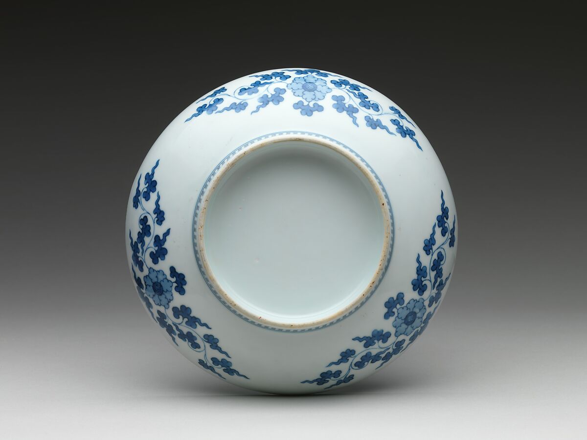 Dish with Hydrangeas, Porcelain with celadon glaze and underglaze blue decoration (Hizen ware, Nabeshima type), Japan
