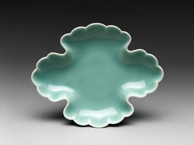 Dish with Design of Waves and Water Plants, Japan