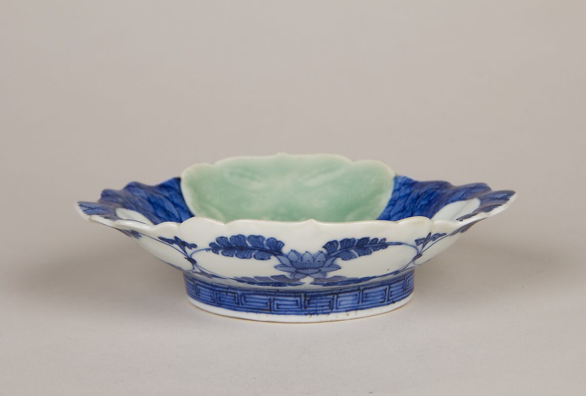 Small Dish with Waves, Shells, and Gourds, Porcelain with celadon glaze and underglaze blue (Hizen ware, Nabeshima type), Japan