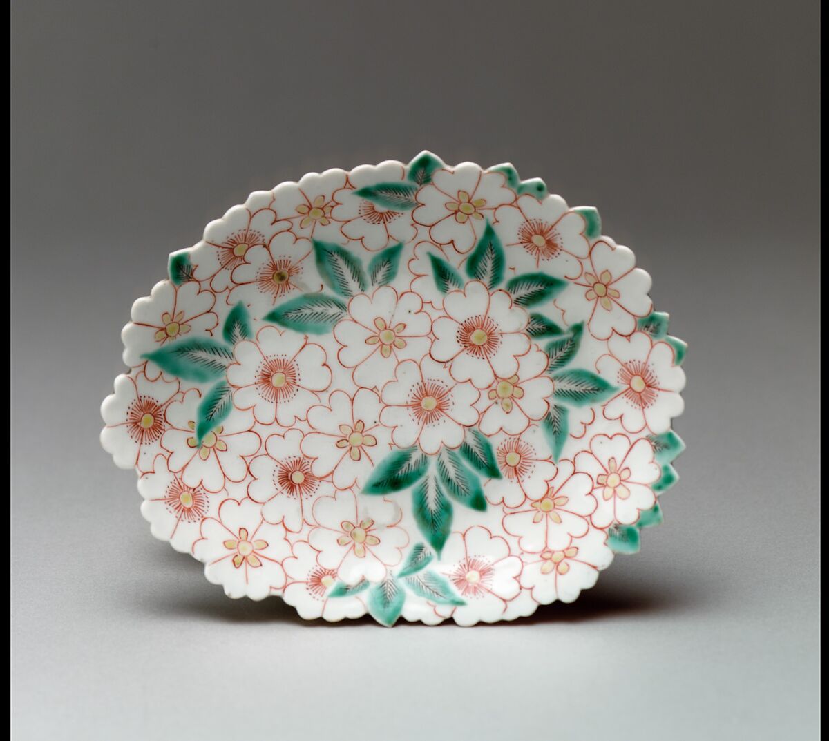 Dish with Cherry Blossoms, Porcelain with overglaze polychrome enamels (Hizen ware, Nabeshima type), Japan 