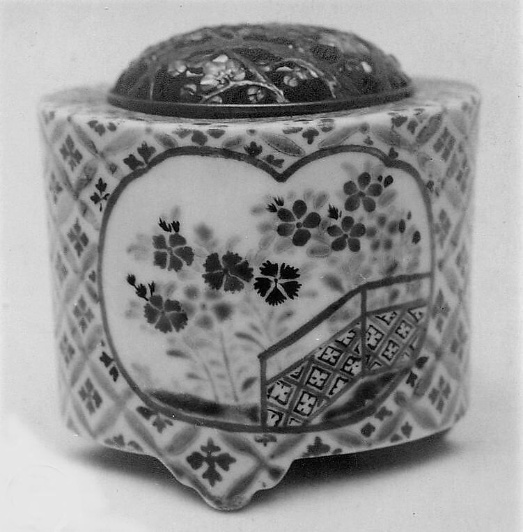 Incense Burner, White porcelain decorated with polychrome enamels (Kiyomizu ware), Japan 