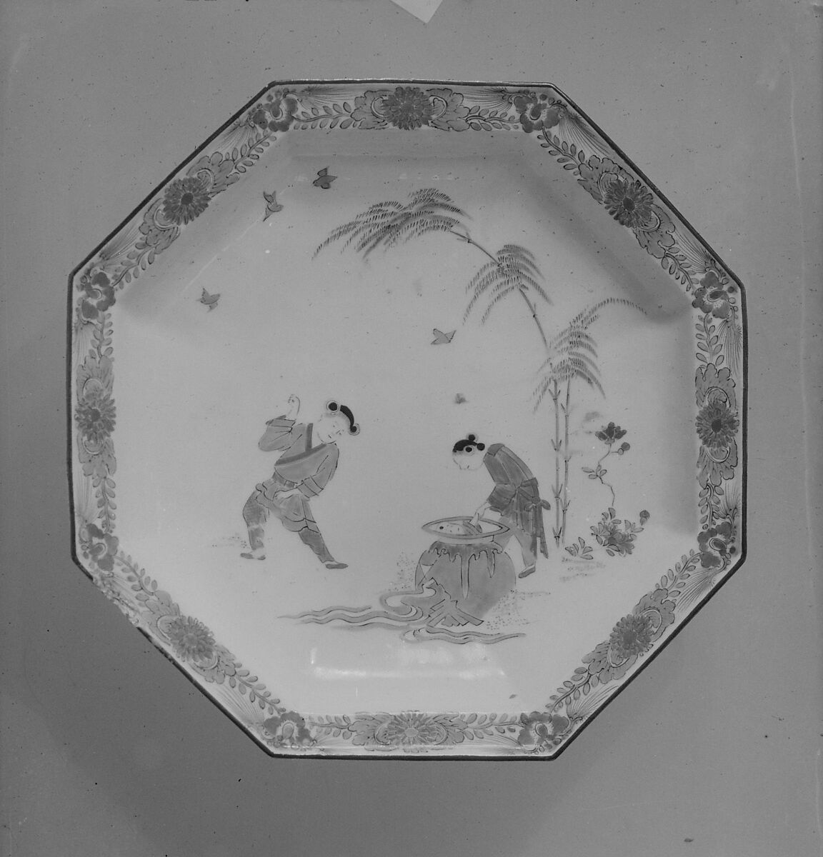 Octagonal Dish with the Story of Si Maguang ("Hob in the Well"), Porcelain painted with polychrome enamels and gold over transparent glaze (Hizen ware; Kakiemon type), Japan 
