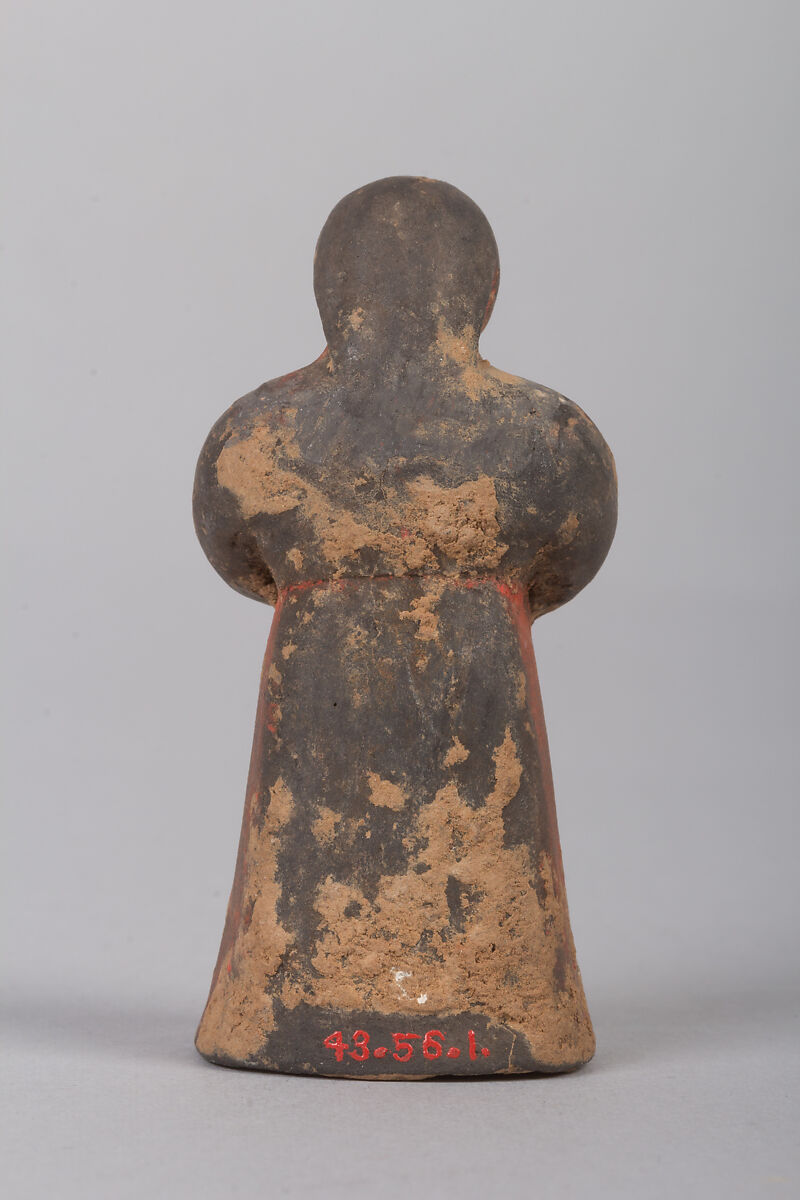 Figure of a woman, Baked clay, China