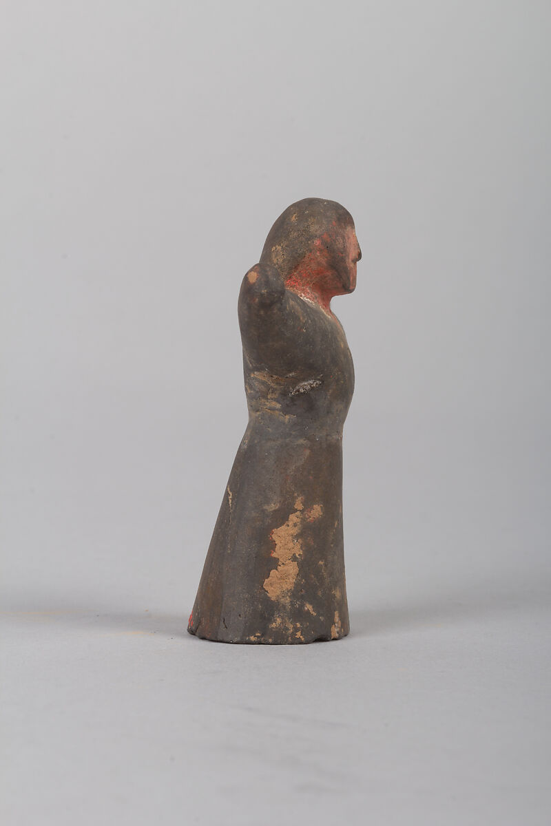 Figure of a woman, Baked clay, China