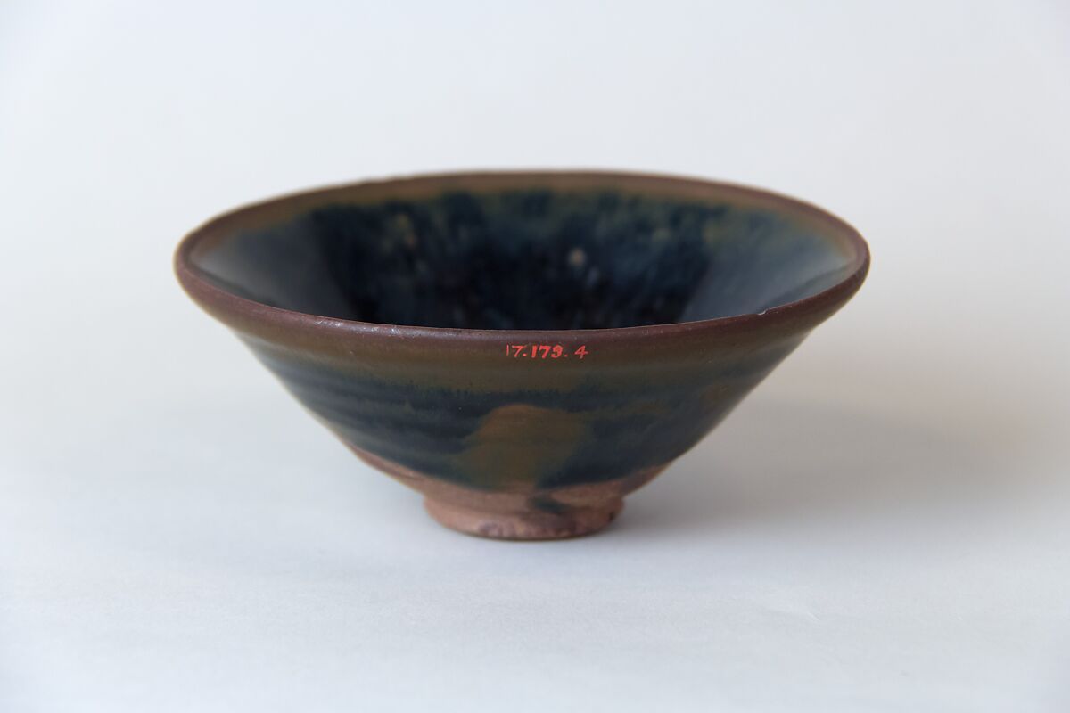 Teabowl, Stoneware with glaze (possibly Jian ware), China