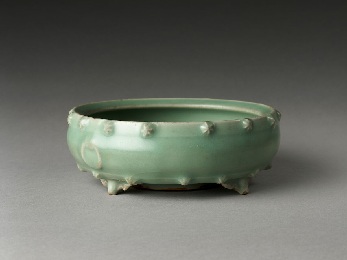 Container for Bulbs, Stoneware with applied decoration under celadon glaze (Longquan ware), China 