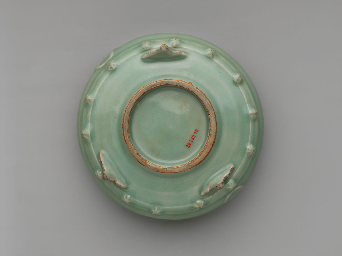 Container for Bulbs, Stoneware with applied decoration under celadon glaze (Longquan ware), China