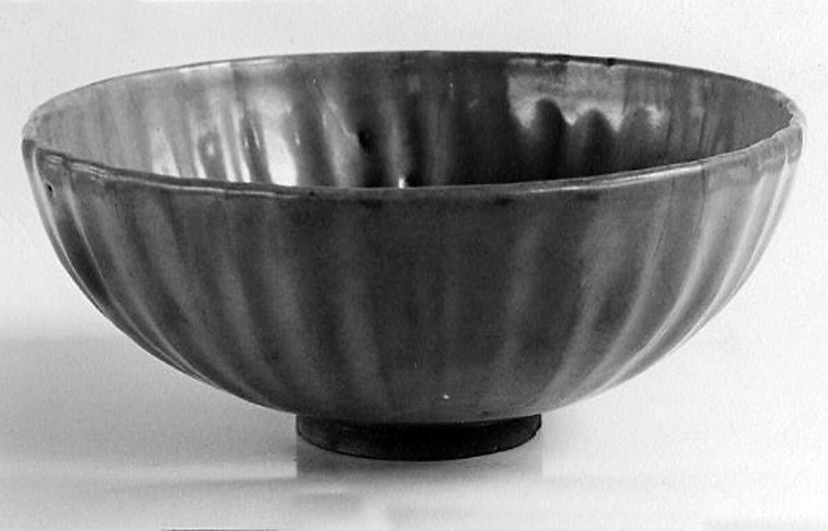 Bowl, Pottery (soft Jun type), China