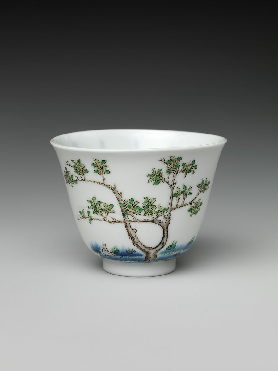 Set of wine cups with flowers of the twelve months, Porcelain painted with underglaze cobalt blue and overglaze enamels (Jingdezhen ware), China