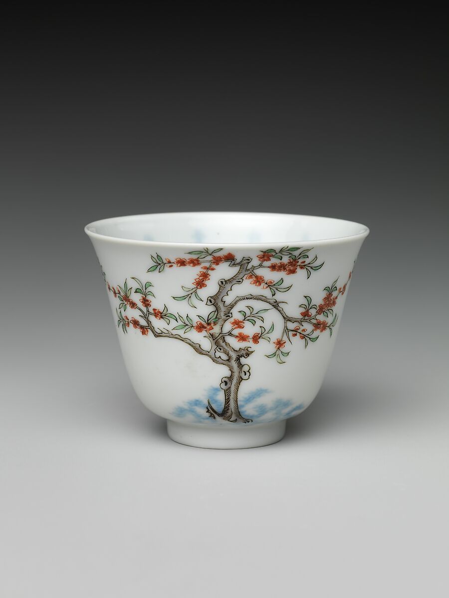 Set of wine cups with flowers of the twelve months, Porcelain painted with underglaze cobalt blue and overglaze enamels (Jingdezhen ware), China