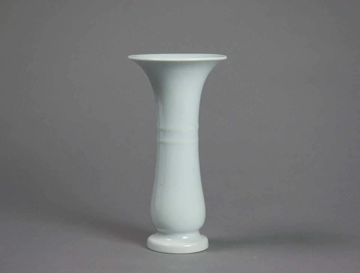 Vase in the shape of an ancient ritual cup (zhi) (one of a pair), Porcelain with clair de lune glaze (Jingdezhen ware), China 