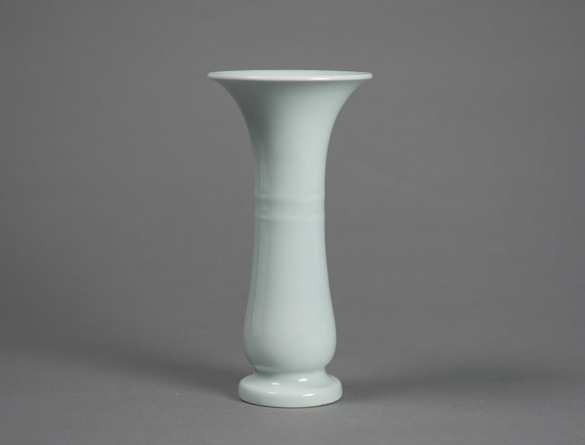 Vase in the shape of an ancient ritual cup (zhi) (one of a pair), Porcelain with clair de lune glaze (Jingdezhen ware), China 