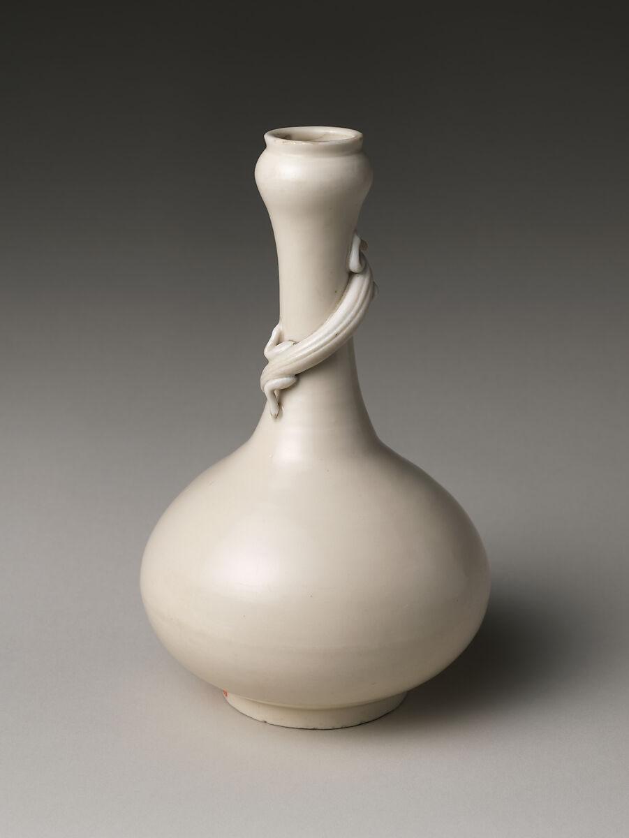 Bottle with Coiling Dragon, Porcelain with transparent glaze (Dehua ware), China