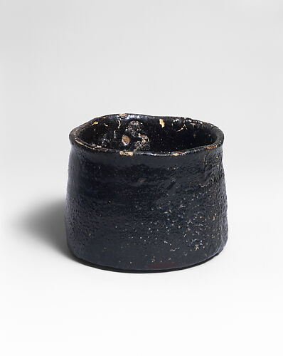 Black Seto (Seto-guro) Tea Bowl, named Iron Mallet (Tettsui)
