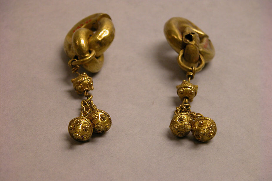 Earring (one of a pair), Gold, Korea 