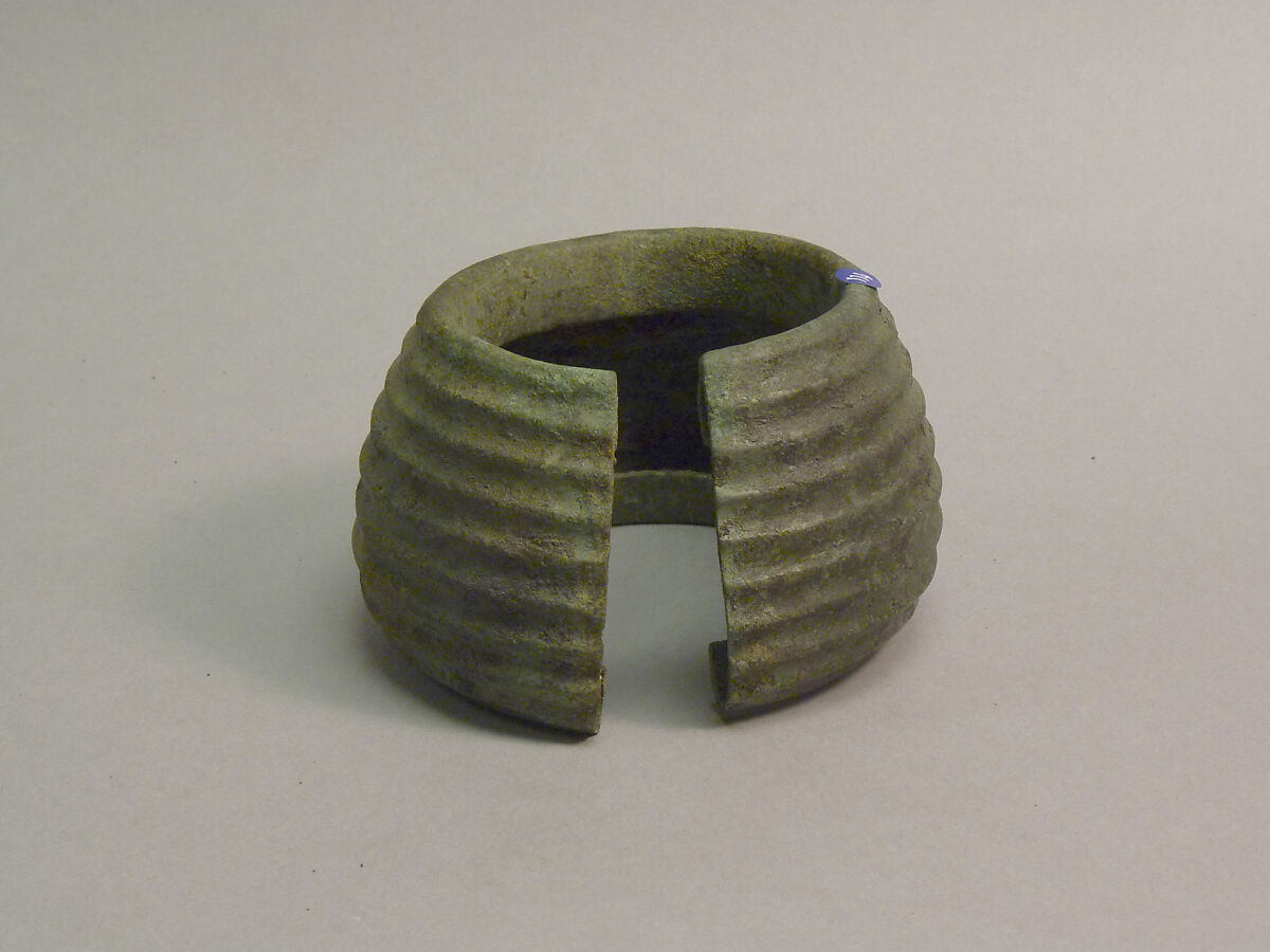 Hollow Bangle, Bronze, Thailand or Vietnam 