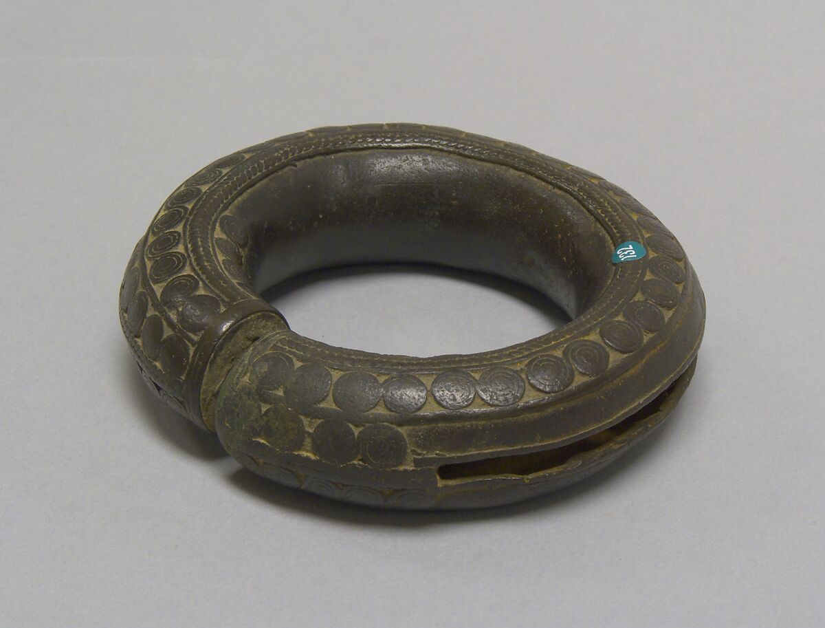 Hollow Anklet with Pellet and "S"-Shaped Spirals, Bronze, Thailand 