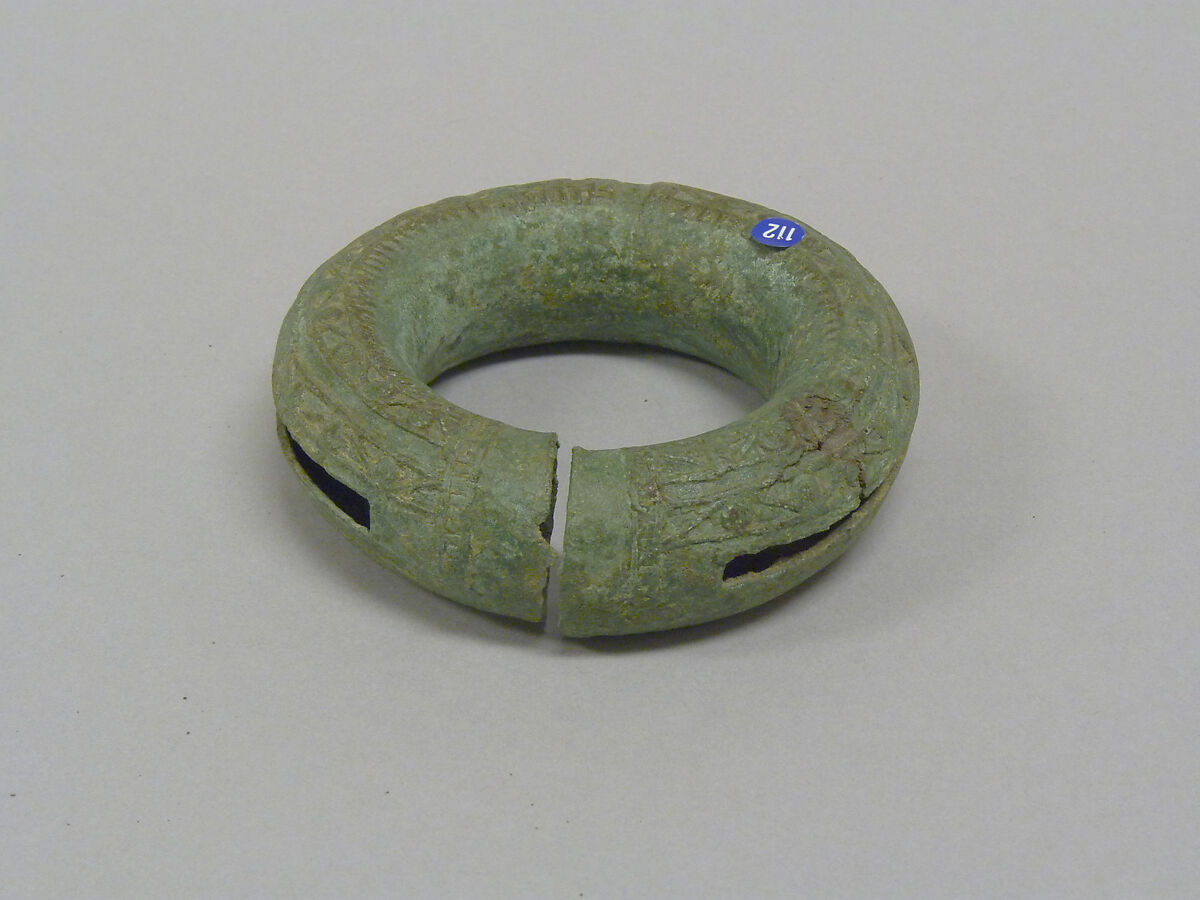 Hollow Bangle with Pellets and Decoration, Bronze, Thailand