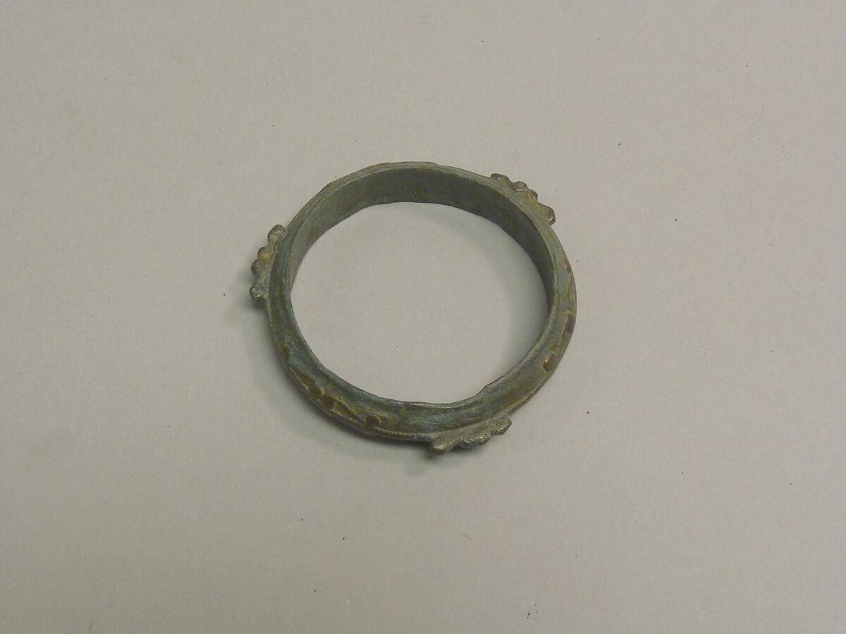 Bangle with Raised Decoration, Bronze, Vietnam (North, Highlands?) 