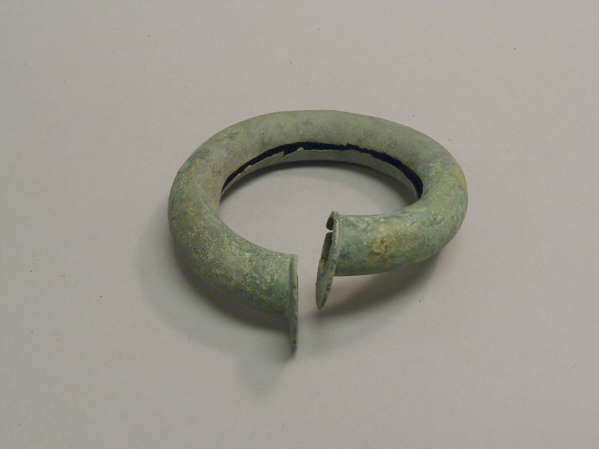 Hollow Anklet with Flattened Ends, Bronze, Thailand 