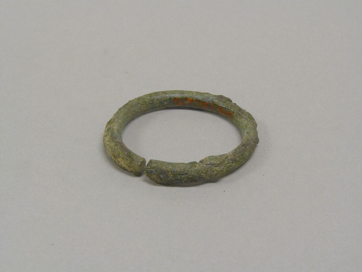 Solid Undecorated Bangle with Flat Surface, Bronze, Thailand 
