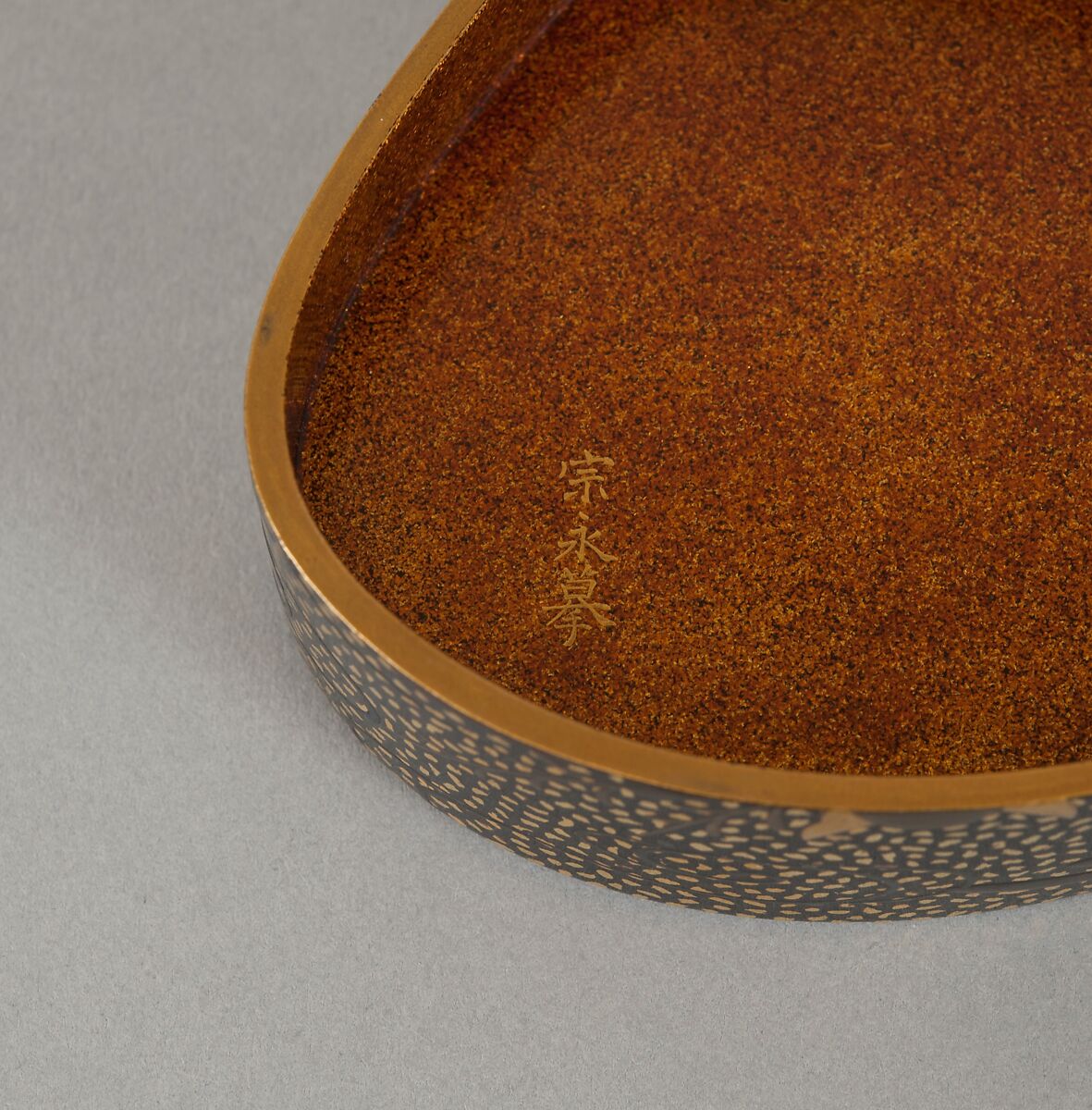 Incense Box (Kōbako) with Scene from The Tale of Genji, Lacquered wood with gold and silver takamaki-e, hiramaki-e, and togidashimaki-e, cutout gold- and silver-foil application, Japan