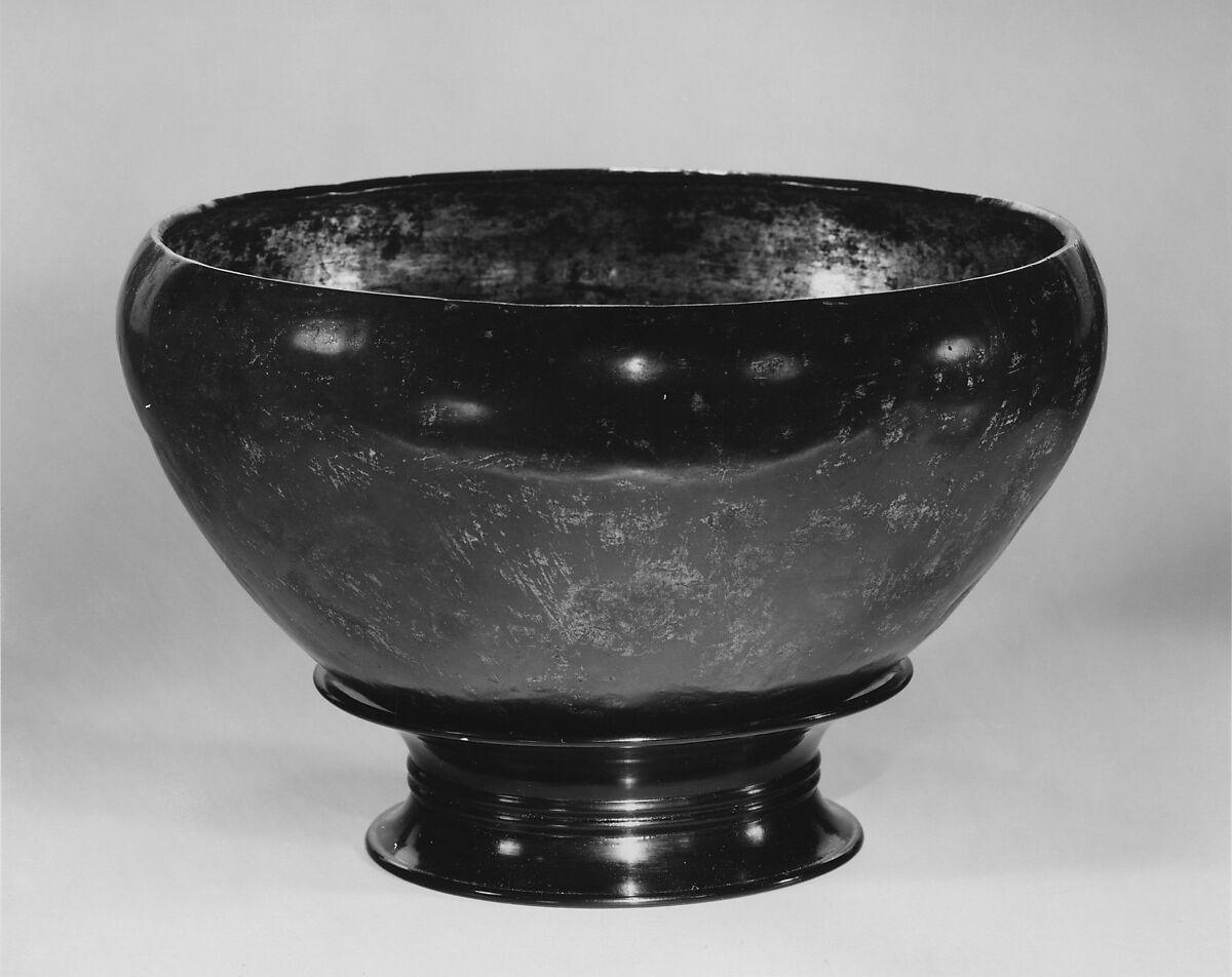 Buddhist Ceremonial Alms Bowl, Gilt bronze, Japan
