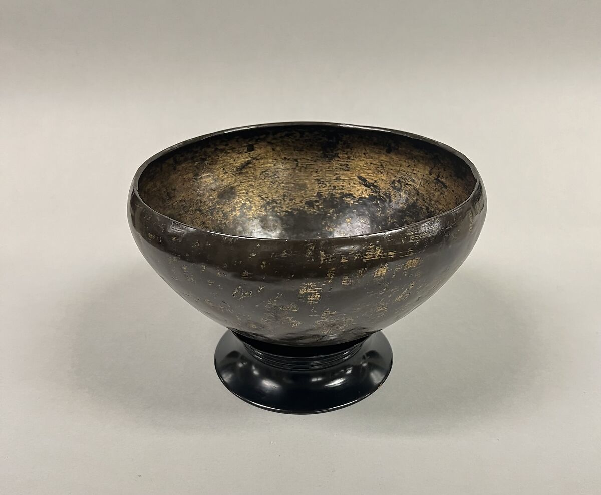 Buddhist Ceremonial Alms Bowl, Gilt bronze, Japan