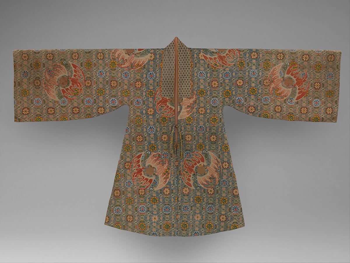 Theatrical Robe for a Male Role, Silk florentine stitch embroidery on silk gauze, China 