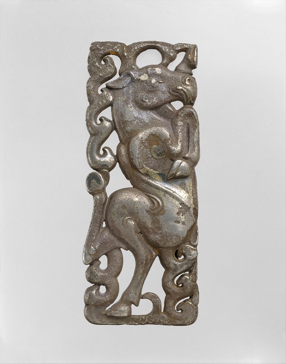 Belt Plaque with Mythological Creature, Gilt silver, North China 