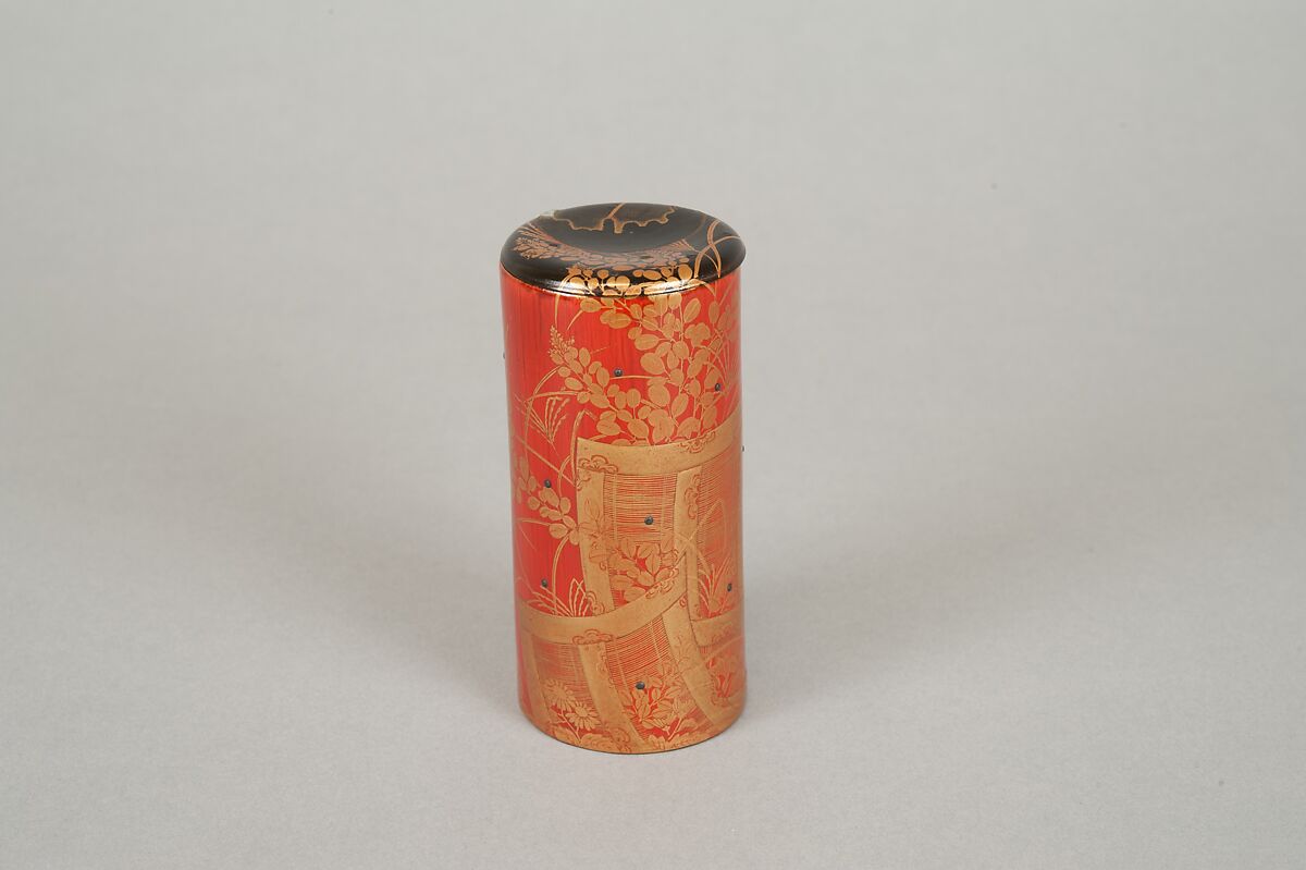 Cylindrical box, Red lacquer on bamboo with sprinkled gold powder, Japan