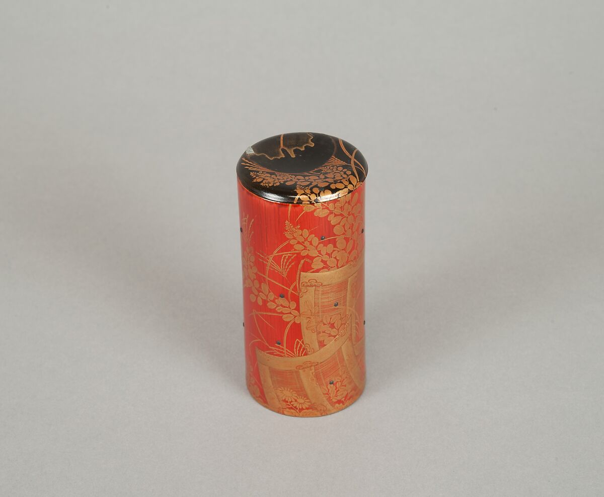 Cylindrical box, Red lacquer on bamboo with sprinkled gold powder, Japan 