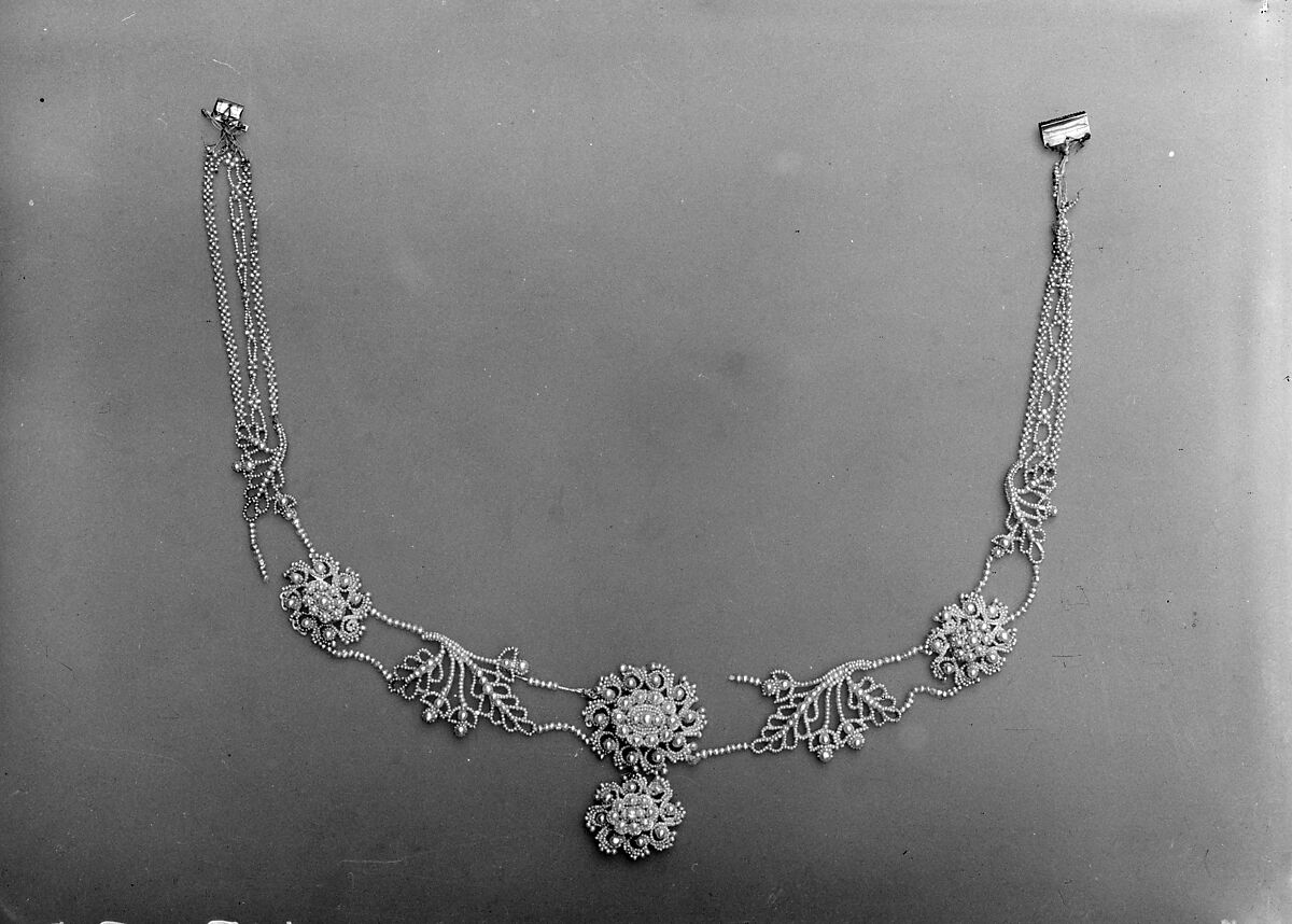 Necklace, Pearl 