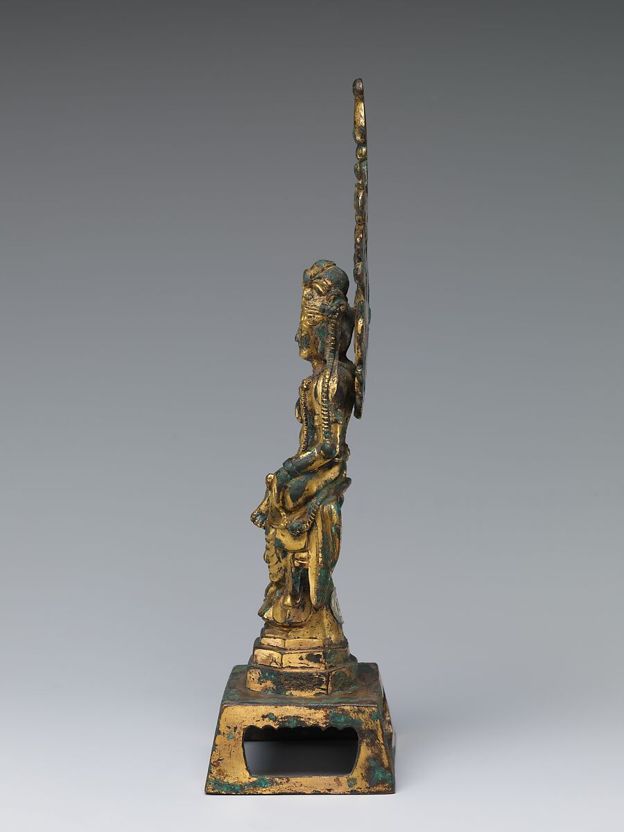 Bodhisattva Avalokiteshvara (Guanyin), Gilt bronze, China