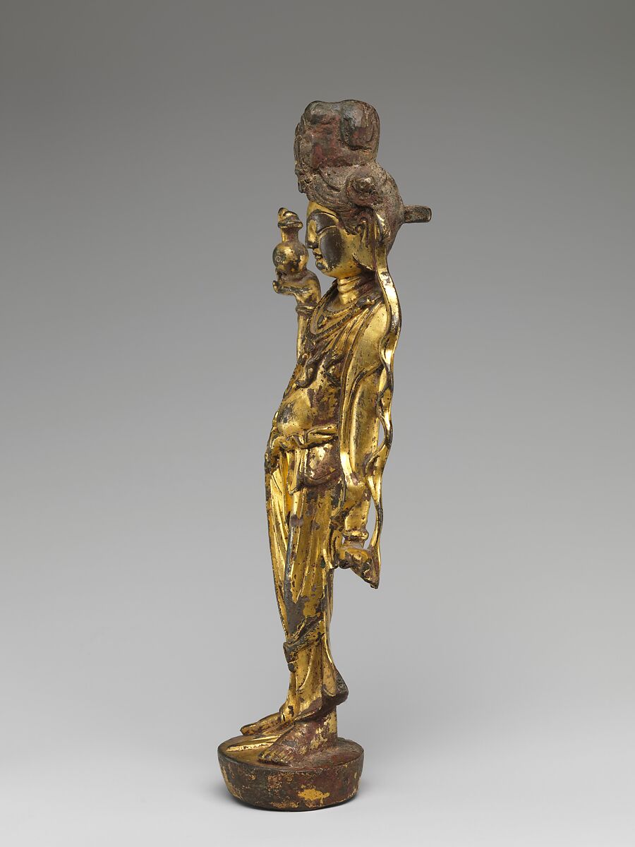 Bodhisattva Avalokiteshvara (Guanyin), Gilt bronze, China