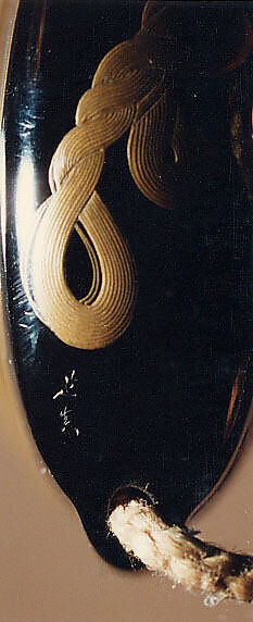 Case (Inrō) with Design of Weaving Implements, Hiramaki-e on ro-iro black lacquer, Japan