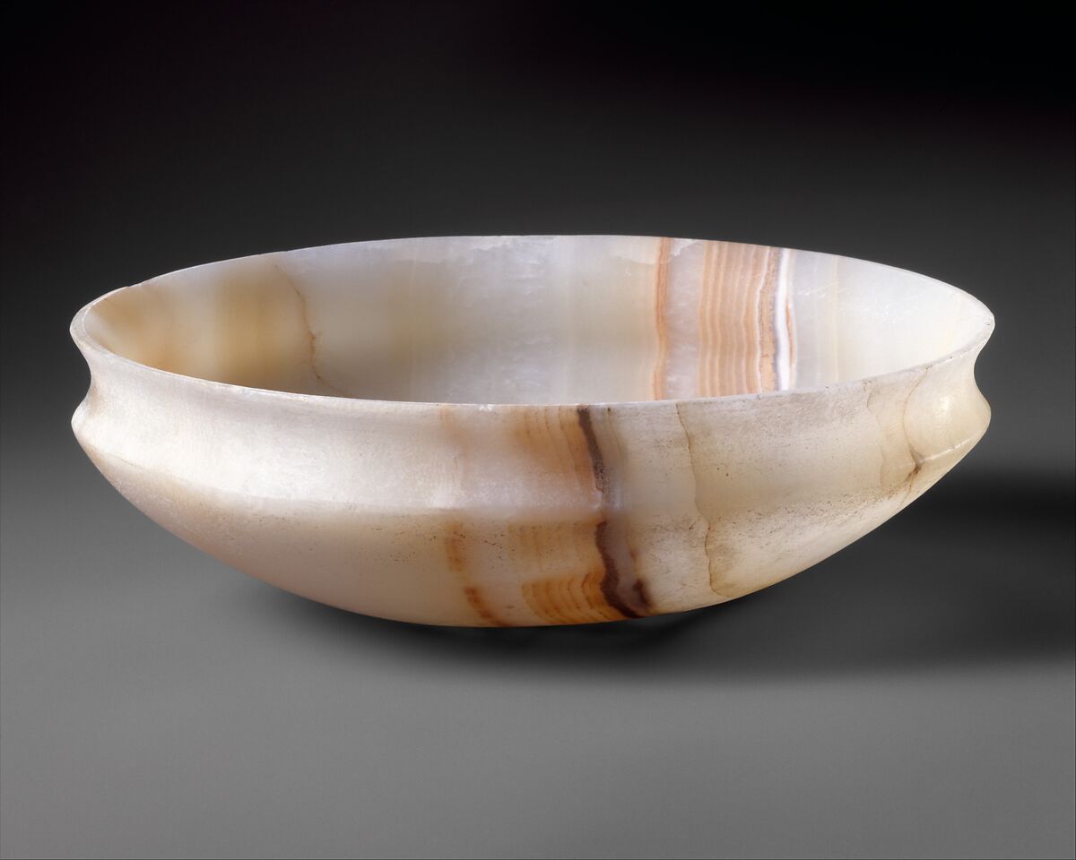 Shallow bowl with a recurved rim, Travertine (Egyptian alabaster) 