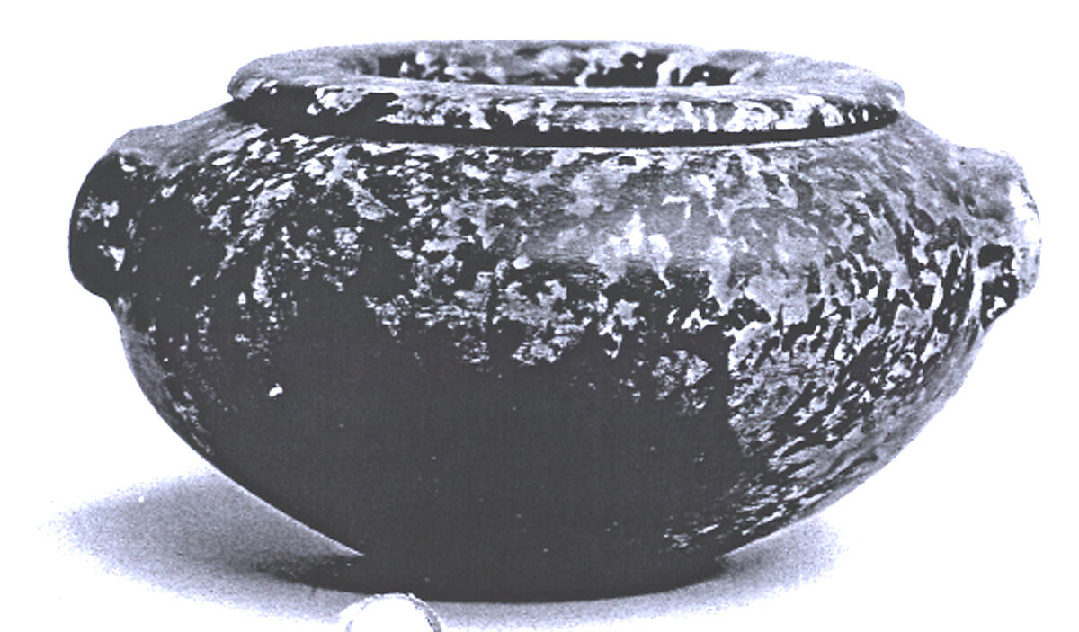 Squat jar with two lugs, Probably pegmatitic quartz diorite 