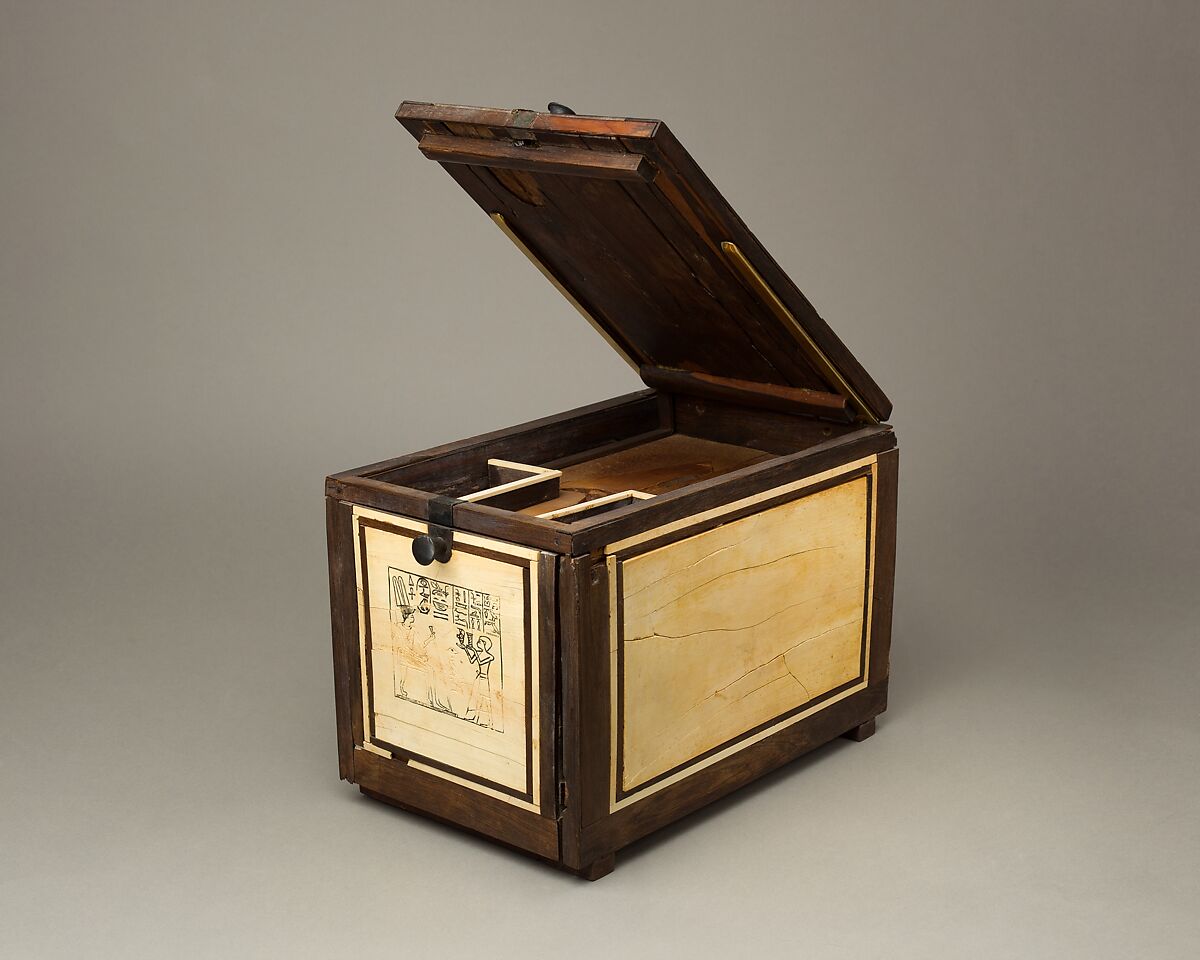 Cosmetic Box of the Royal Butler Kemeni, Cedar, with ebony and ivory veneer and silver mounts