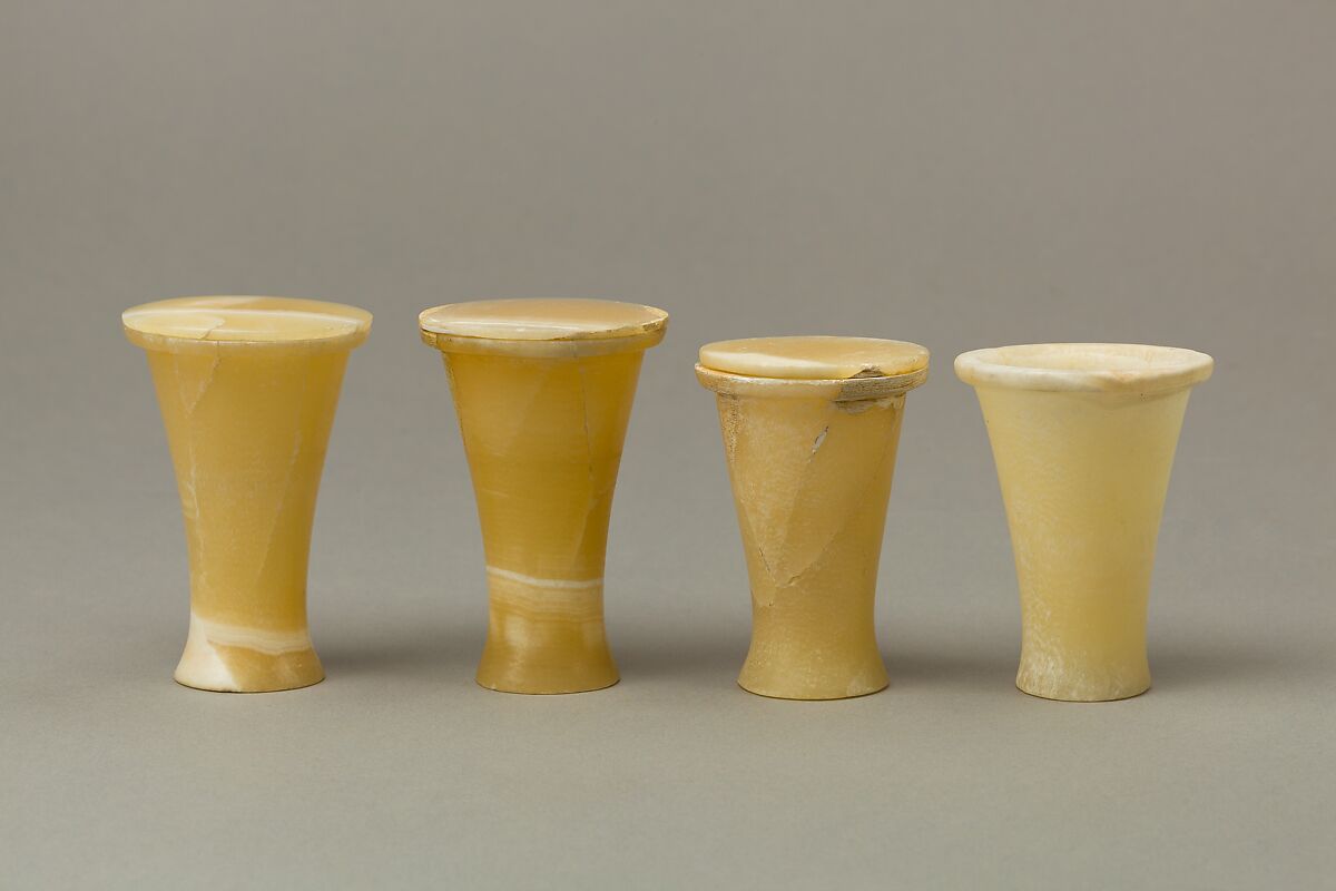 Cosmetic jar with lid, Travertine (Egyptian alabaster)