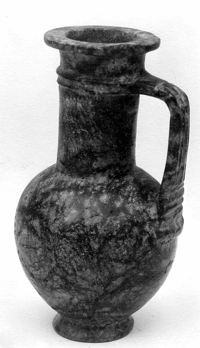 Jug, Serpentinite 