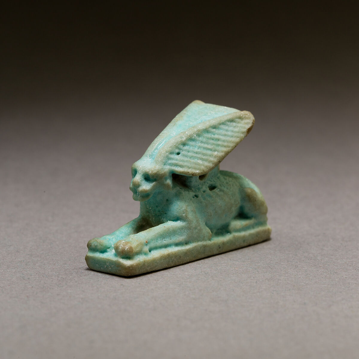Hare amulet, Faience