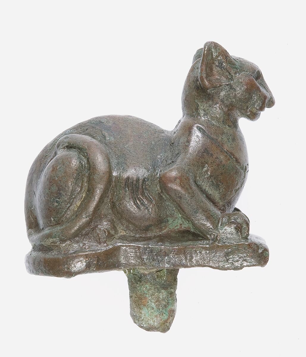 Crouching Cat Figurine, Bronze