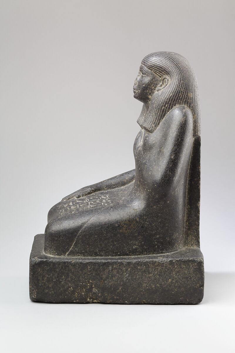 Statue of the Nurse Sitsnefru, Gabbro or diabase, paint