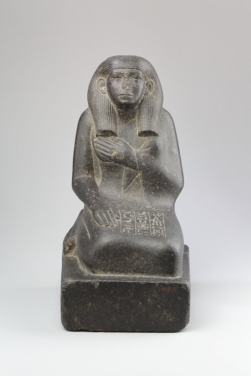 Statue of the Nurse Sitsnefru, Gabbro or diabase, paint