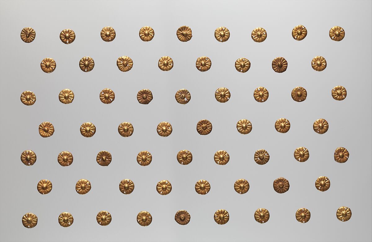 Rosettes of Senebtisi, Gold